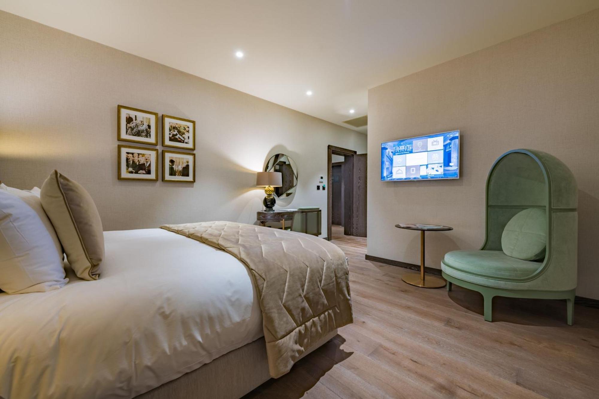 Stock Exchange Hotel, Manchester, Autograph Collection Екстериор снимка A room at the hotel