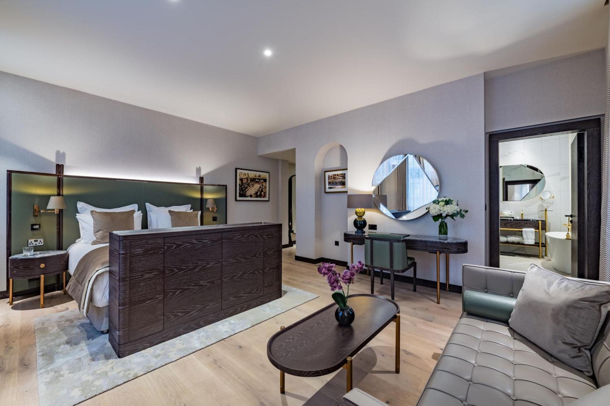 Stock Exchange Hotel, Manchester, Autograph Collection Екстериор снимка A suite at The London West End